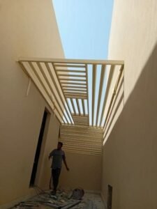 تغطية أسطح ومناور.